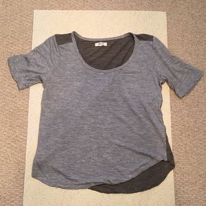 Madewell high low T-shirt Size M
